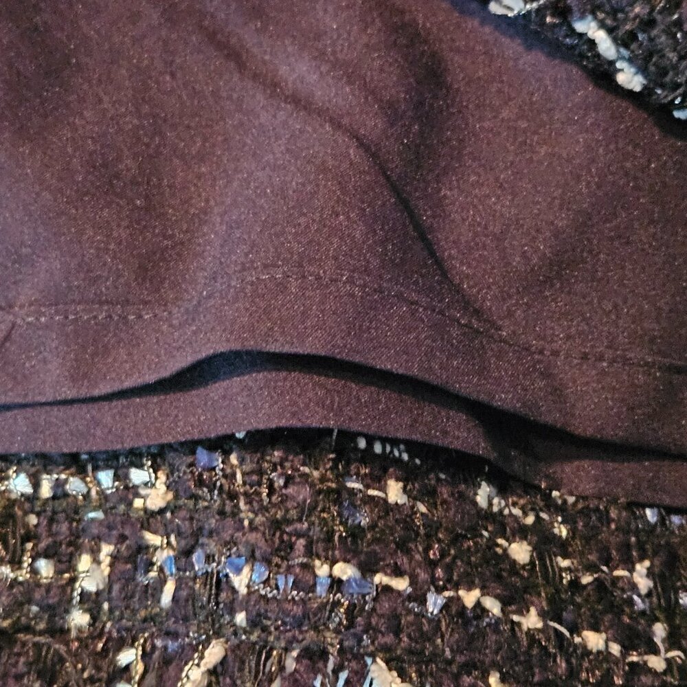 size 8 - Picture 7 of 9